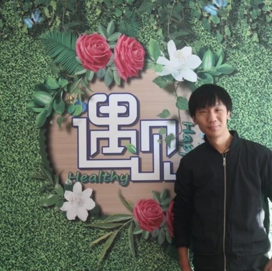 影视人~混爷张的第二张照片--北京中老年相亲网